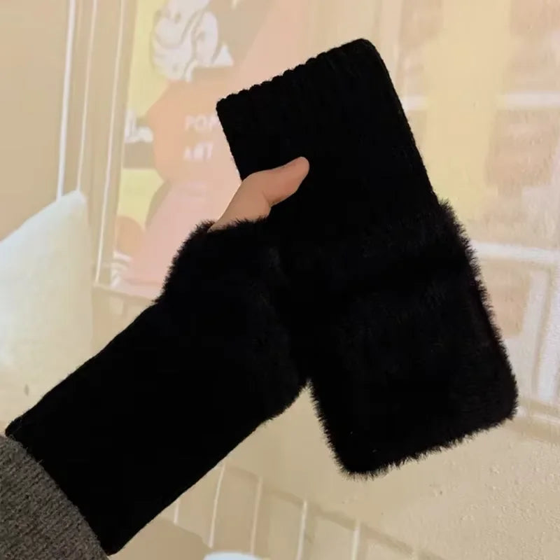Women's winter gloves, thickened men's outdoor cycling gloves, connected finger gloves, half finger gloves, cotton new style