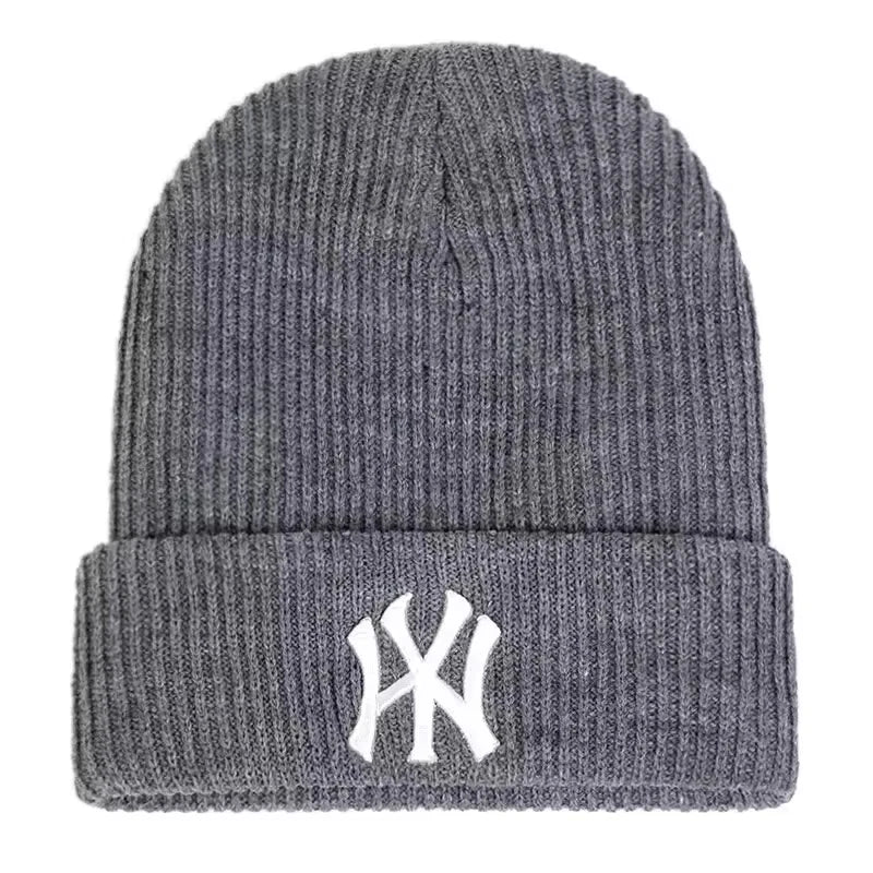 Unisex WY Letter Embroidery Beanie Warm Winter Hat for Men and Women