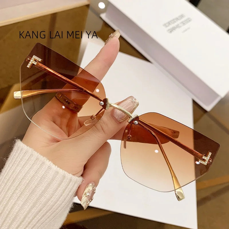 New letter inlaid diamond sunglasses for women with a sense of luxury,