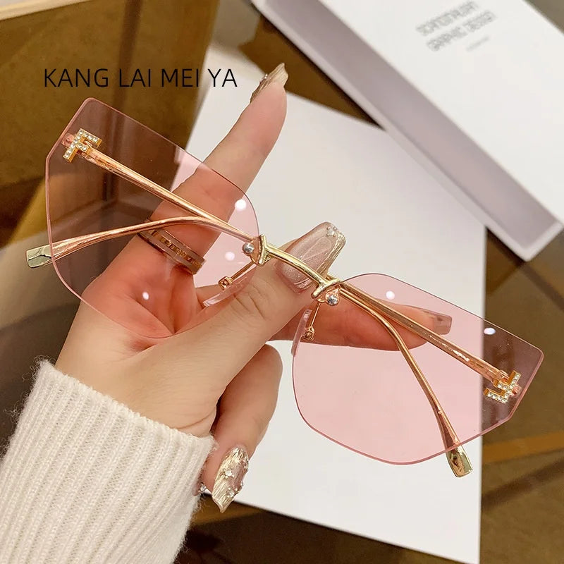 New letter inlaid diamond sunglasses for women with a sense of luxury,
